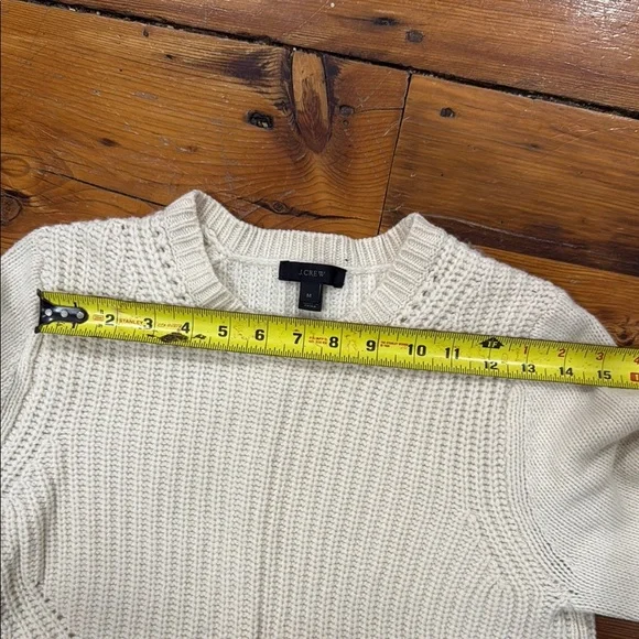 J.Crew Ivory Cream Knit Wool Sweater Size Medium - Picture 6 of 8